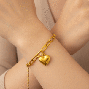 Anti-Tarnish Heart Charm Gold Bracelet